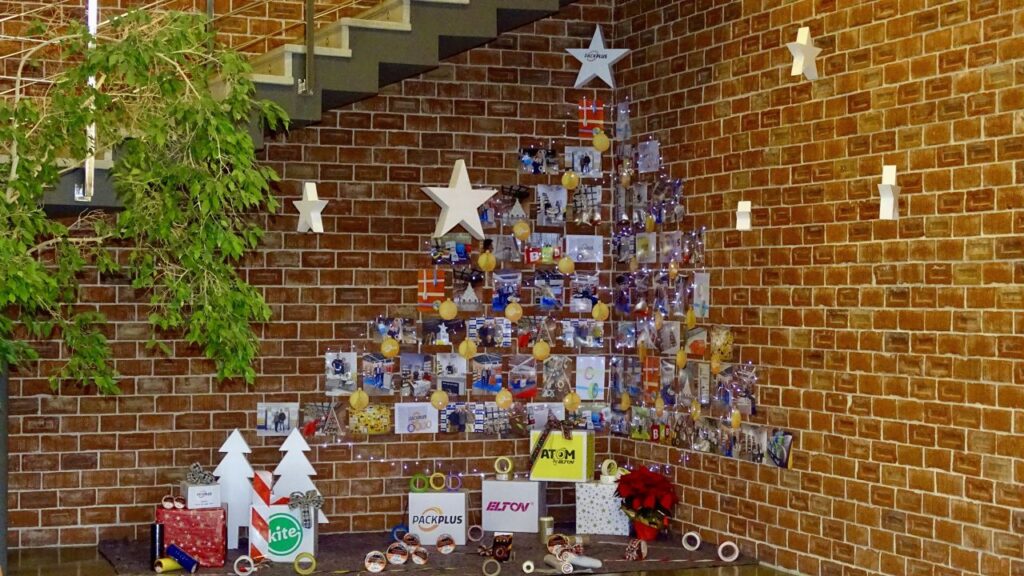 PackPlus-arbol 20 años